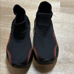 Black and Red Knit Slip-On Sneakers